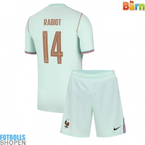 Billiga Frankrike Adrien Rabiot #14 Bortatröja Barn VM 2026 Kortärmad (+ Korta byxor)